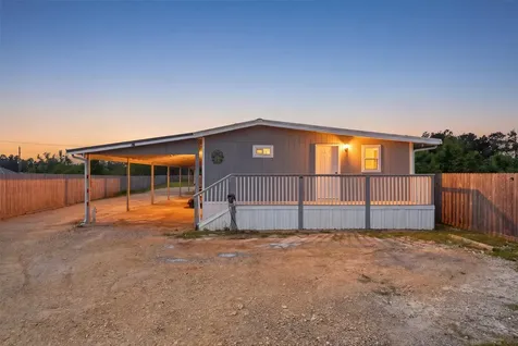 1114 Road 5601 Cleveland TX 77327