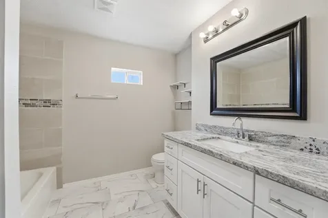 1114 Road 5601 Cleveland TX 77327