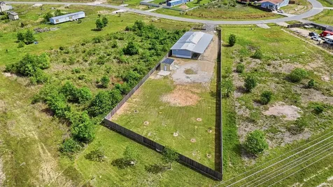 1114 Road 5601 Cleveland TX 77327