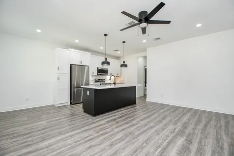 9734 Pelsey Street B Houston TX 77029