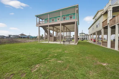 1410 Gulf Crystal Beach TX 77650