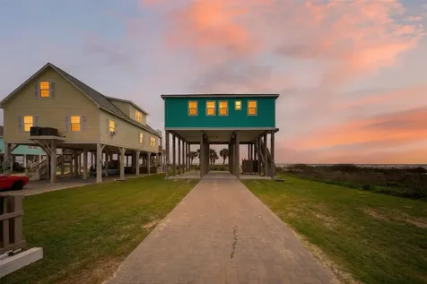 1410 Gulf Crystal Beach TX 77650