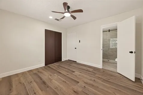 148 W Whitney Street Houston TX 77018