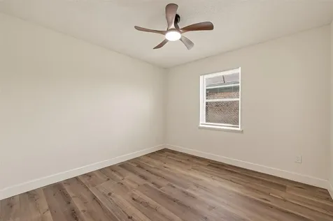148 W Whitney Street Houston TX 77018