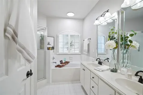 2351 Summit Way Court Kingwood TX 77339