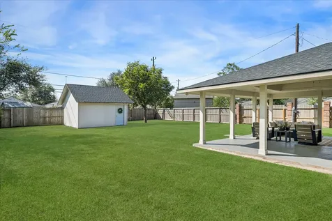 6003 W 43rd Street Houston TX 77092