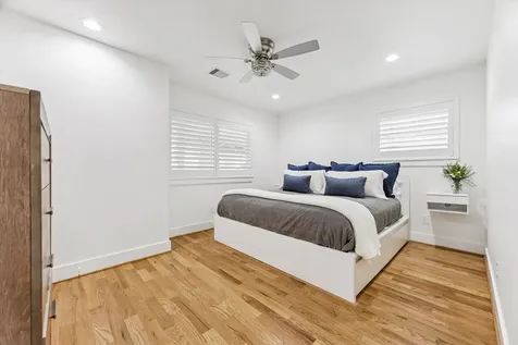 6003 W 43rd Street Houston TX 77092