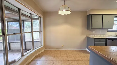 2105 Willow Street Bay City TX 77414