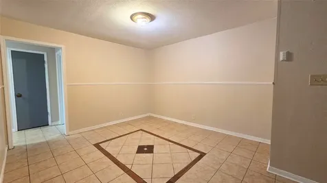 2105 Willow Street Bay City TX 77414