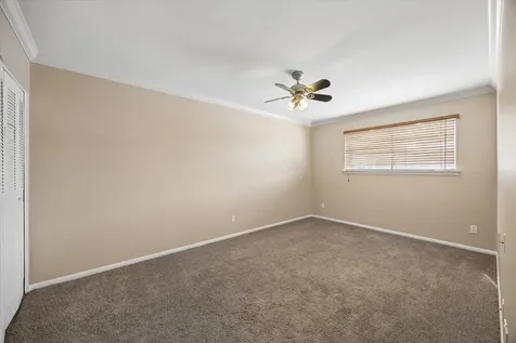 2219 Triway Lane 240 Houston TX 77043