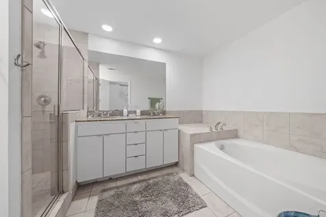 1312 Live Oak Street 109 Houston TX 77003