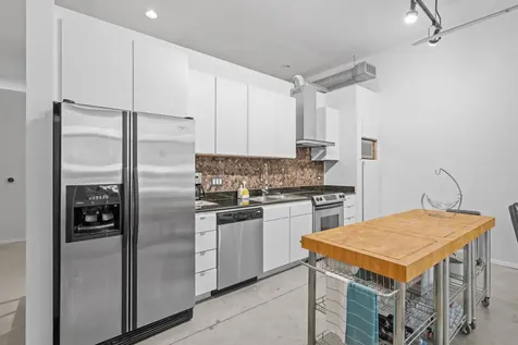 1312 Live Oak Street 109 Houston TX 77003