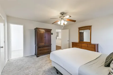 3711 Norwood Glen Lane Friendswood TX 77546