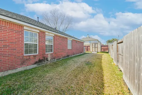 3711 Norwood Glen Lane Friendswood TX 77546