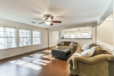3711 Norwood Glen Lane Friendswood TX 77546