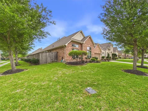 2323 Darden Springs Lane Friendswood TX 77546