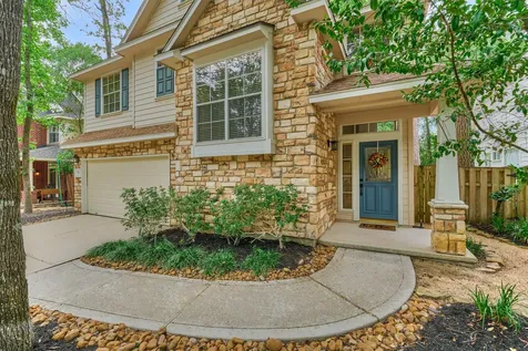 93 N Apple Springs Circle The Woodlands TX 77382