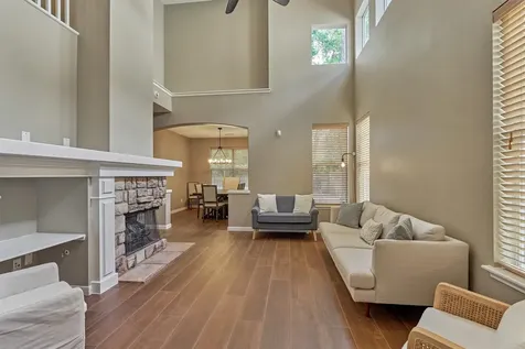93 N Apple Springs Circle The Woodlands TX 77382
