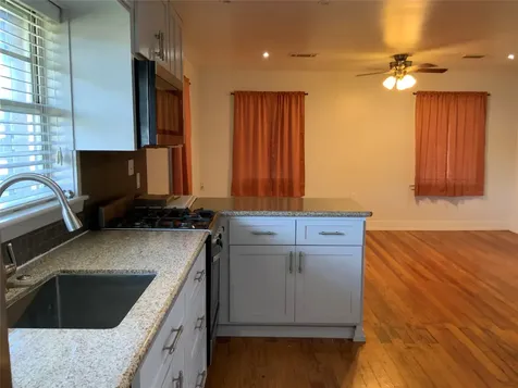 100 W Madison Street A Trinity TX 75862