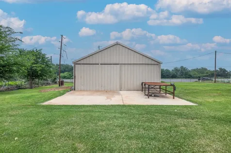 11846 Prairie Hill Drive Hearne TX 77859