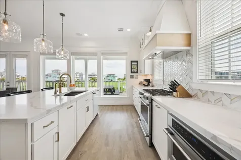 25919 Glossy Ibis Way Galveston TX 77554