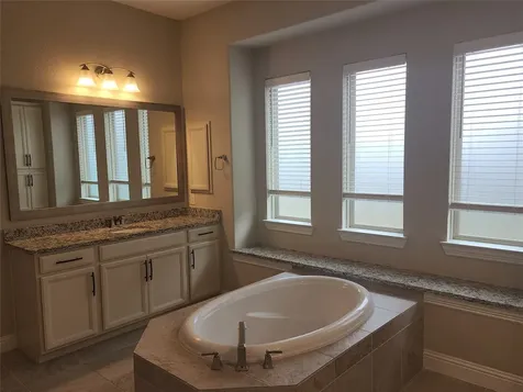 6802 Regal Lakes Drive Katy TX 77493