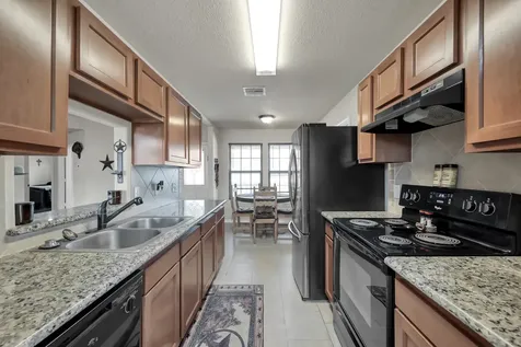 10436 Royal Duaine Drive Conroe TX 77303