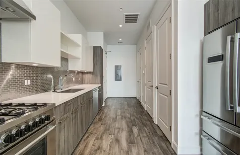1211 Caroline Street 1502 Houston TX 77002
