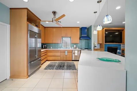 4207 Barataria Court Galveston TX 77554