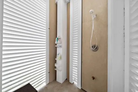 4207 Barataria Court Galveston TX 77554