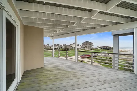 4207 Barataria Court Galveston TX 77554