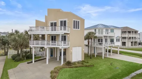 4207 Barataria Court Galveston TX 77554