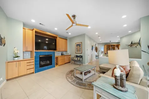 4207 Barataria Court Galveston TX 77554
