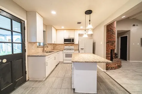 7406 Baneway Drive Houston TX 77072