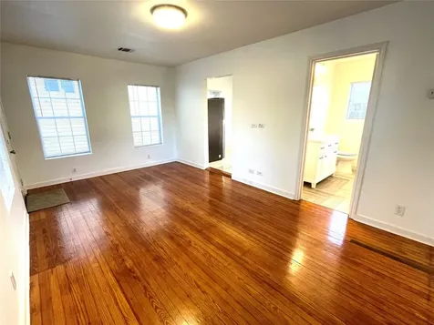 4334 Jefferson Street 1/2 Houston TX 77023