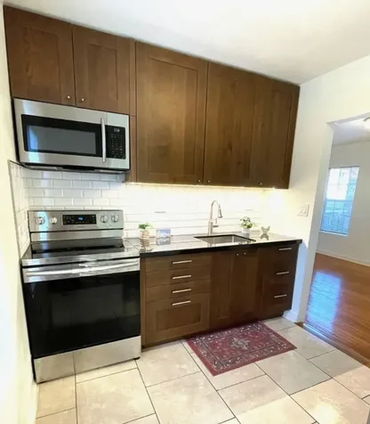 4334 Jefferson Street 1/2 Houston TX 77023