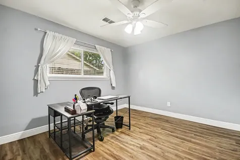 114 E Wildwinn Drive Alvin TX 77511