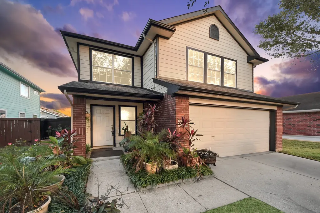 13019 Lindenloch Lane Houston TX 77085