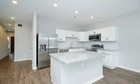 14010 Longstreet Building 3 B Willis TX 77318