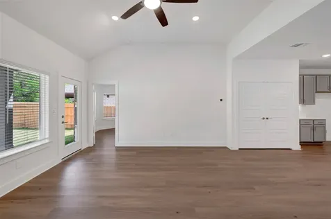 21318 Jacaranda Blossom Way Tomball TX 77377
