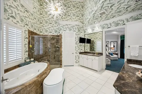 3 Exbury Way Houston TX 77056