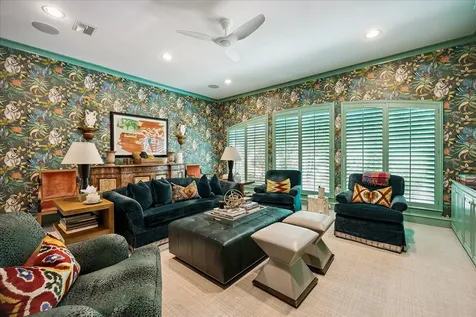 3 Exbury Way Houston TX 77056