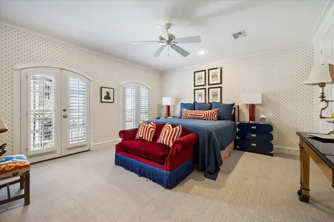 3 Exbury Way Houston TX 77056