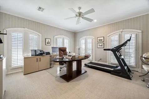 3 Exbury Way Houston TX 77056