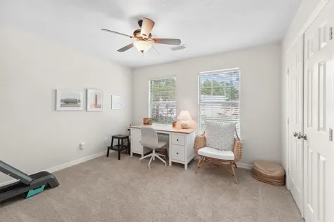 74 W Summer Storm Circle The Woodlands TX 77381