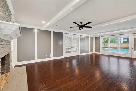 2402 Oak Shores Drive Houston TX 77339