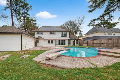 2402 Oak Shores Drive Houston TX 77339