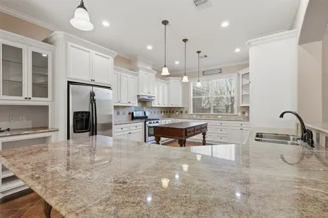 500 Burwell Road Highlands TX 77562