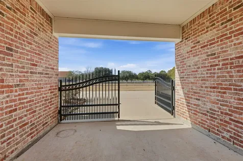 500 Burwell Road Highlands TX 77562