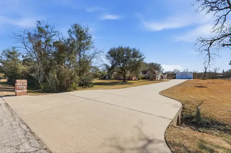 500 Burwell Road Highlands TX 77562